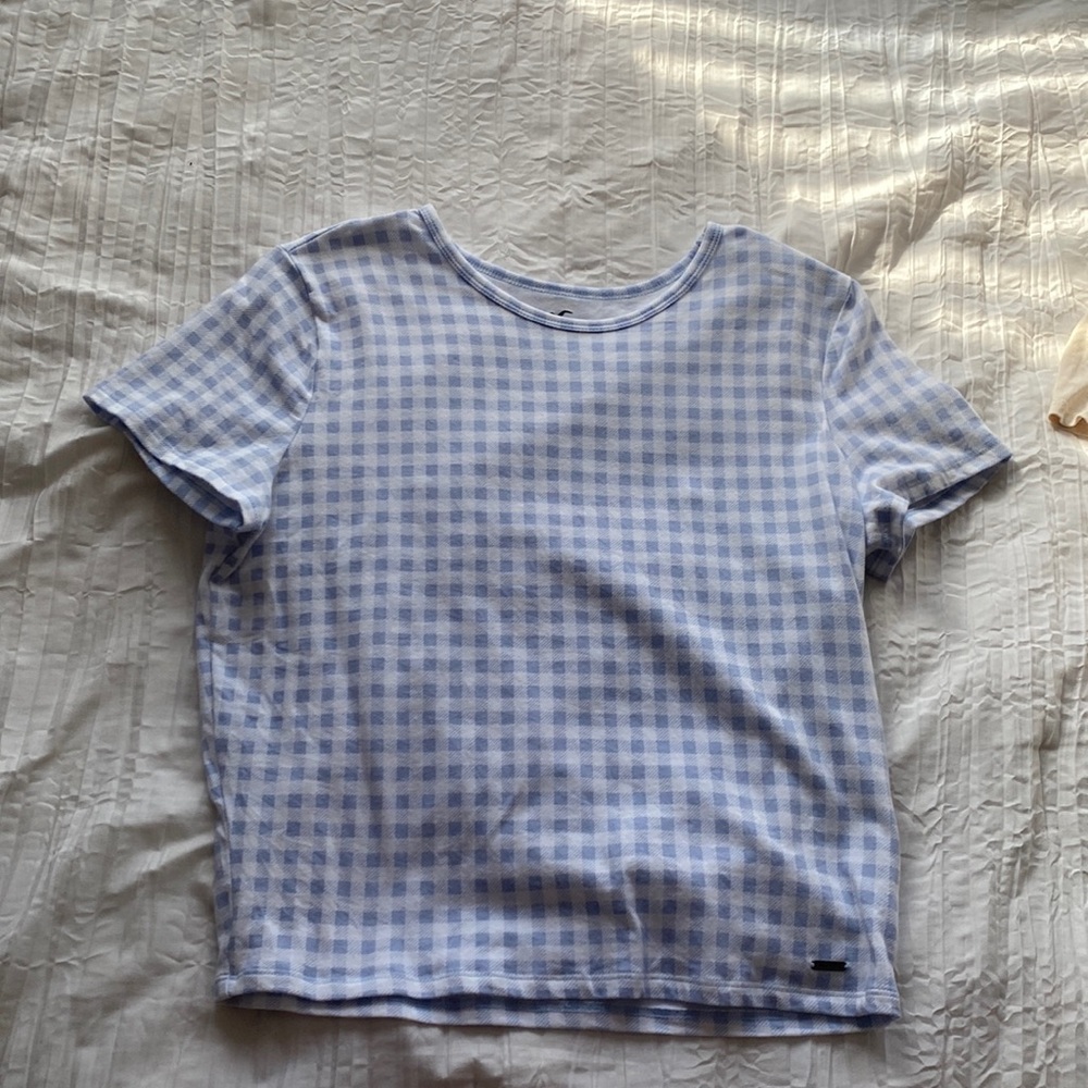 hollister checkered baby tee